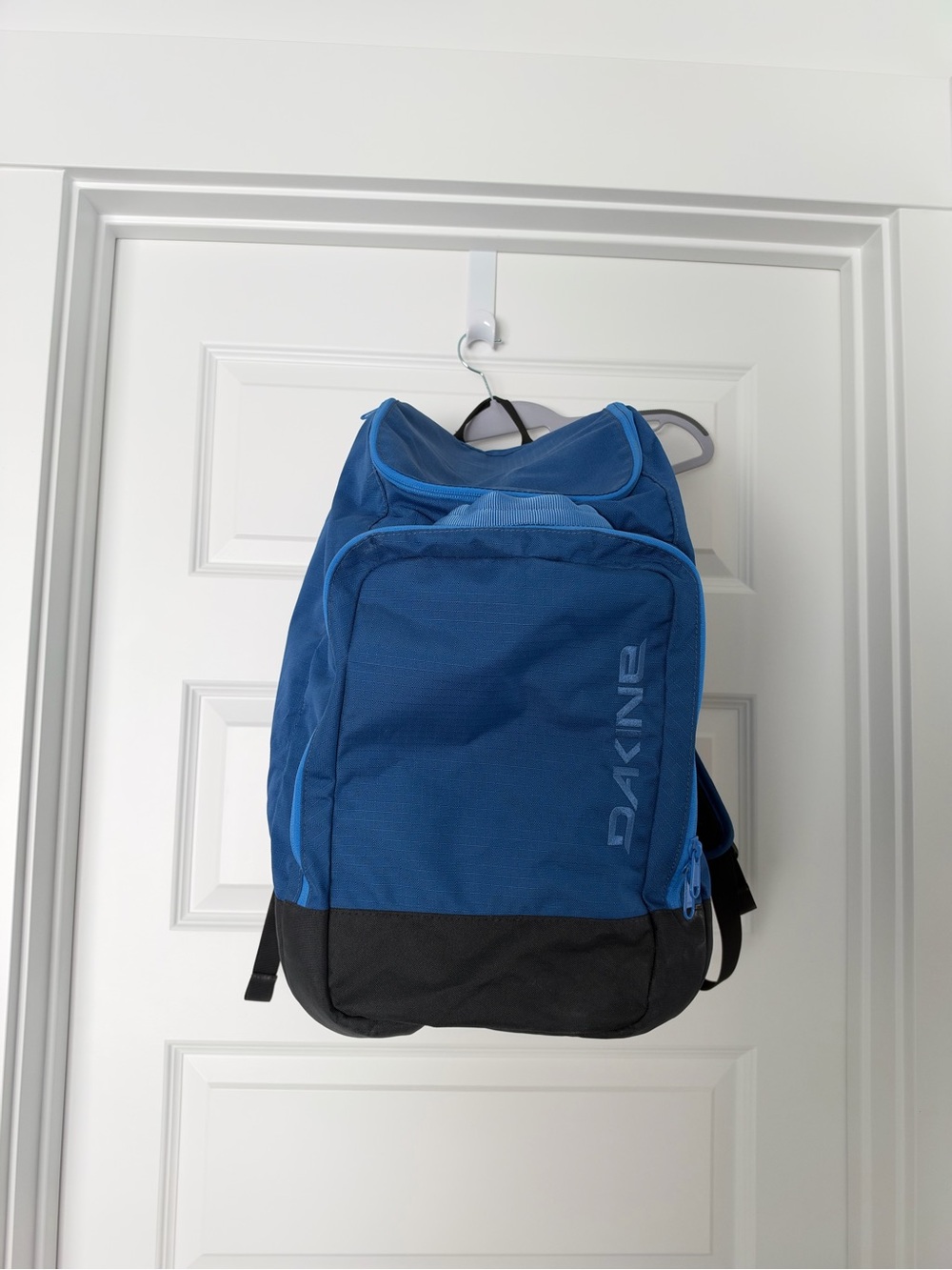 Dakine boot backpack